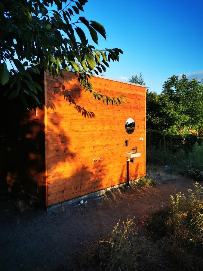 Au Pied Du Trieu, The Glamping Experience Hotel Labroye Buitenkant foto